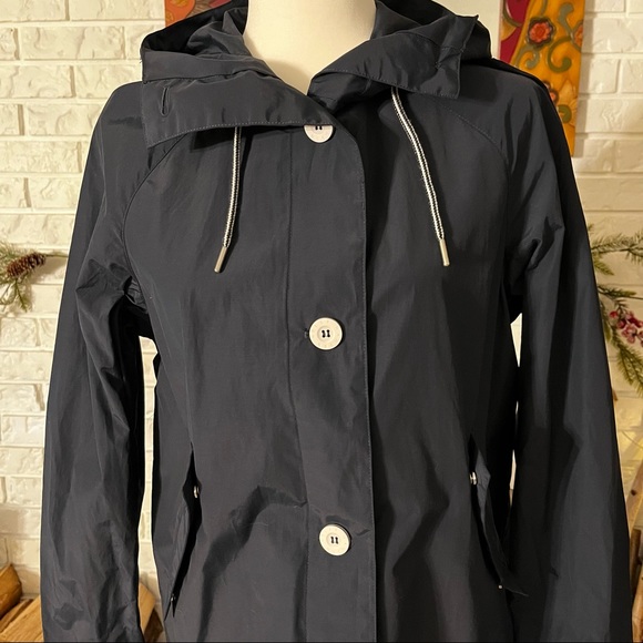 NWT- Helly Hanson JPN Summer Long Jacket - Picture 13 of 16